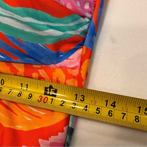 Sunshine 79 One Piece Swimsuit in Multi/color floral sz 10 shaping fit NWT - Picture 4 of 12